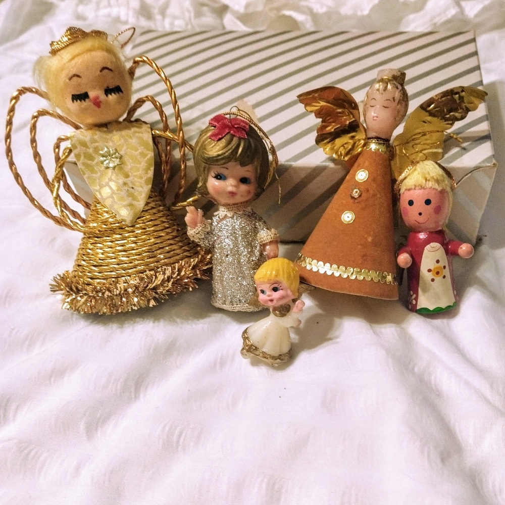Vtg Kitschy Christmas Angels